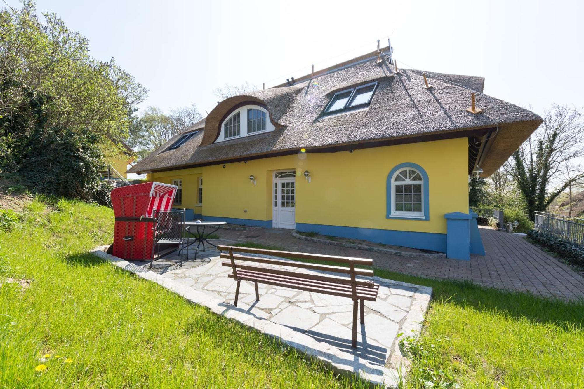 Gaestehaus Bergfalke Ahrenshoop Exterior foto